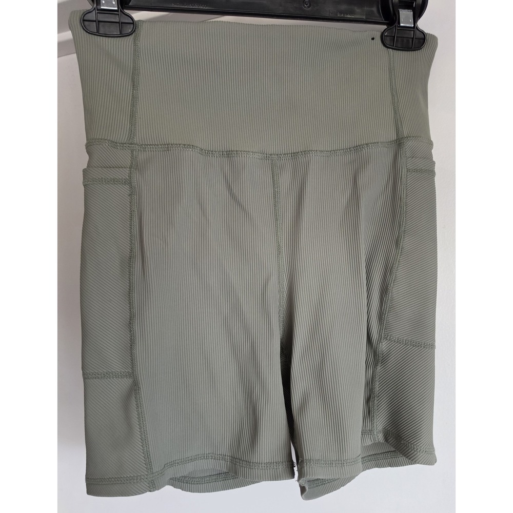 Cotton On Biker Shorts Women Green Ribbed 24in Waist Athleisure Casual